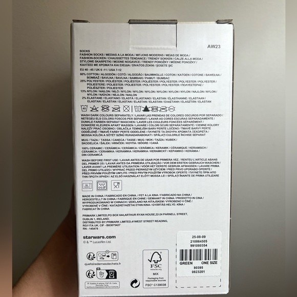 The Mandalorian the child green mug and socks set cute new Star Wars cup socks - Picture 4 of 6